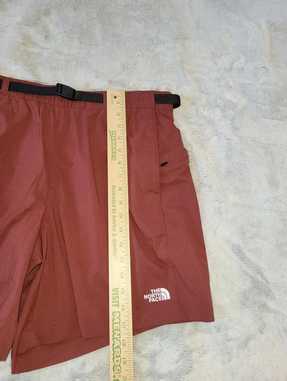 The North Face Mens Large Maroon Class V Pathfinder Belted Hiking Hybrid Shorts